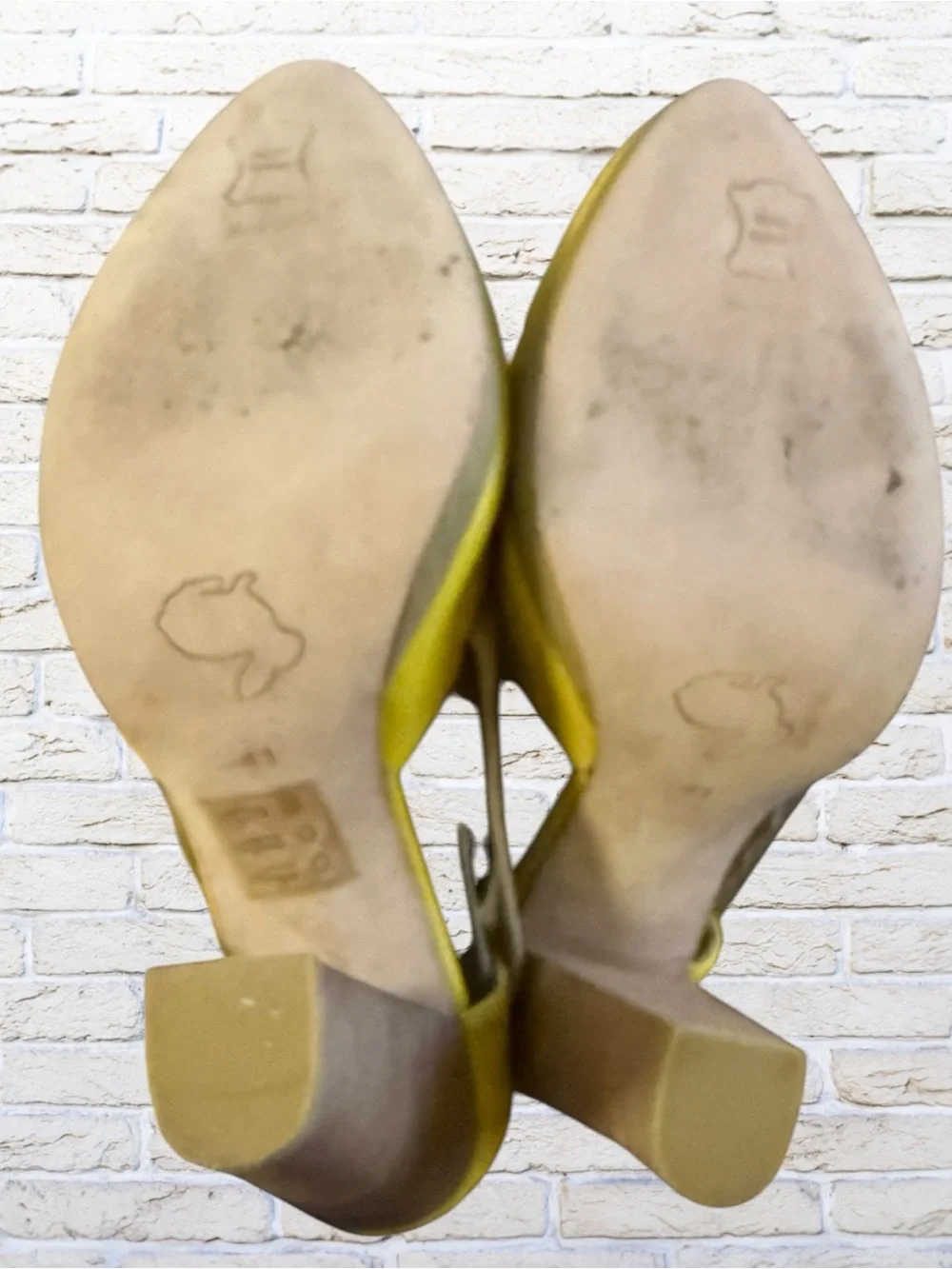 PLOMO Leather Yellow Heel Loafer Pumps - Dolce Gabana Dupes - Size 41 10-10.5